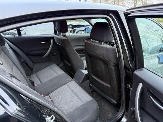 BMW 1-serie 116i (Hatchback 5-dr.) picture 28