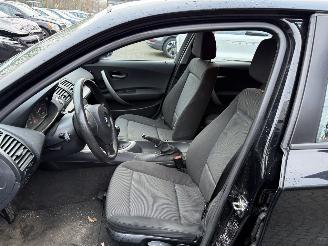 BMW 1-serie 116i (Hatchback 5-dr.) picture 17