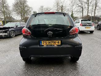 Toyota Aygo 1.0-12V Comfort (Hatchback 5-dr.) picture 4