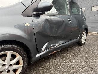 Toyota Aygo 1.0-12V Comfort (Hatchback 5-dr.) picture 26