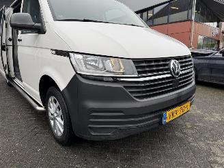 Volkswagen Transporter 2.0 TDI L2H1 30 DC Comfortline picture 24