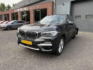 uszkodzony samochody osobowe BMW X3 xDrive30i High Executive  AUTOMAAT PANORAMADAK (SUV 5-dr.) 2018/10