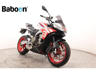 Aprilia Tuono 660 picture 2