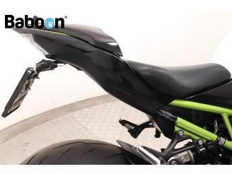 Kawasaki Z 900 ABS picture 14