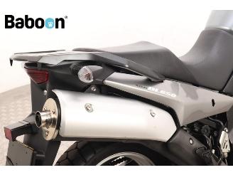 Suzuki DL 650 V-Strom picture 9