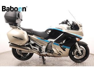 krockskadad bil motor Yamaha FJR 1300 AS 2011/4