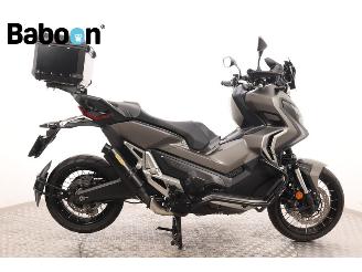 damaged motor cycles Honda  X-ADV 2021/8