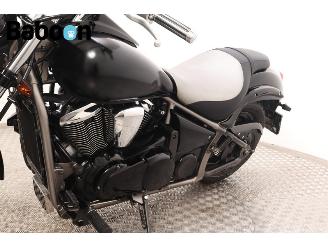 Kawasaki VN 900 Custom picture 20