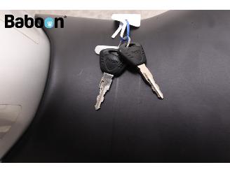 Triumph Street Triple Rx ABS picture 27