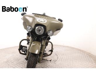 Harley-Davidson  FLHT Electra Glide Classic picture 3