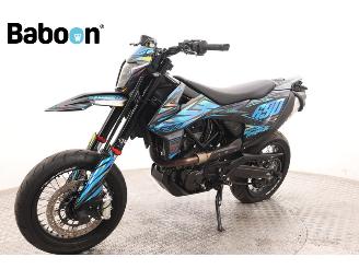 KTM 690 SMC -R picture 4