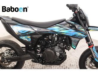 KTM 690 SMC -R picture 12