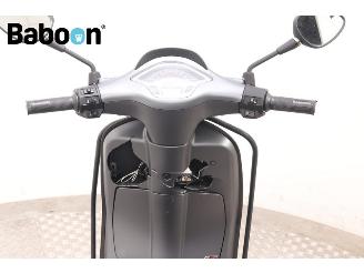 Vespa  Sprint 45KM picture 11