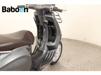 Vespa  Primavera 45KM picture 10