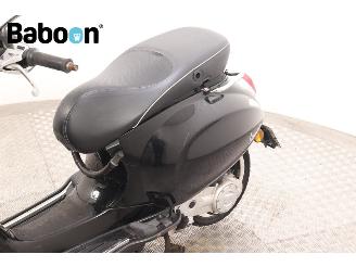 Vespa  Sprint 45KM picture 17