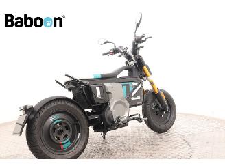 BMW  CE 02 picture 8