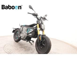 BMW  CE 02 picture 2