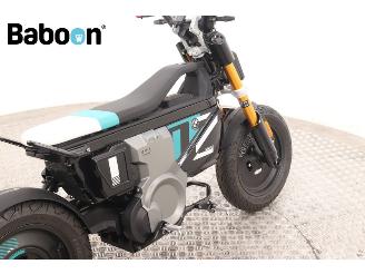 BMW  CE 02 picture 16