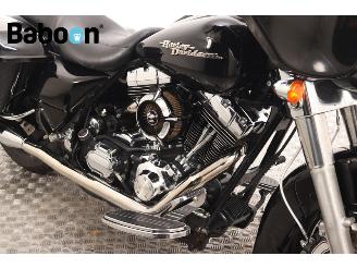 Harley-Davidson  FLHX Street Glide picture 19