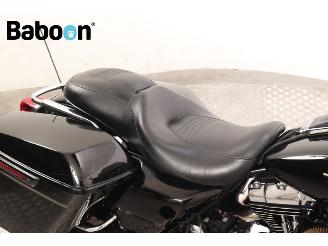 Harley-Davidson  FLHX Street Glide picture 14