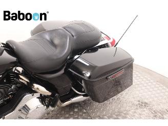 Harley-Davidson  FLHX Street Glide picture 22