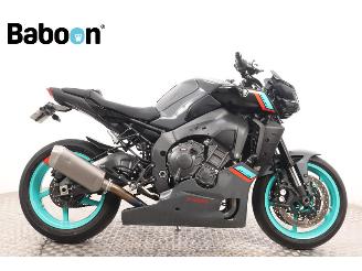 Yamaha MT-10 ABS picture 1