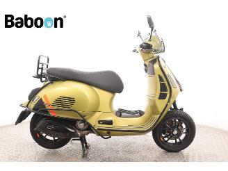 Vespa  GTS 300 Supersport HPE picture 1