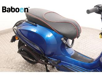 Vespa  Sprint 45KM picture 11