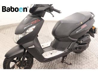 Peugeot  Kisbee RS 45KM picture 14