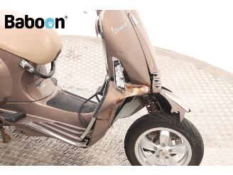 Vespa  Primavera 45KM picture 11