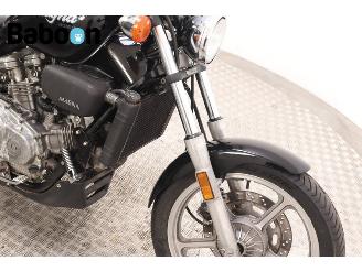 Honda  VF 700 C Supermagna picture 14