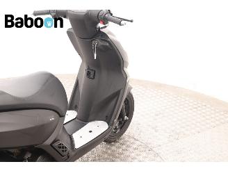 Peugeot  Kisbee Black Edition picture 10