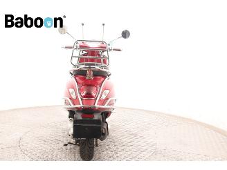 Vespa  Primavera 25KM picture 7