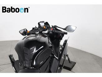 Yamaha  YZF- R7 picture 15