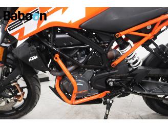 KTM 125 Duke  picture 17