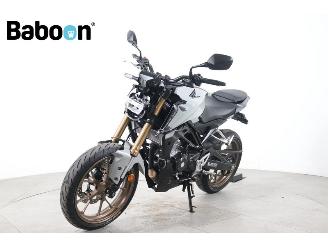 Honda CB 125 R picture 6