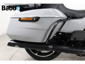 Harley-Davidson  FLHXU Street Glide Ultra 117 picture 14