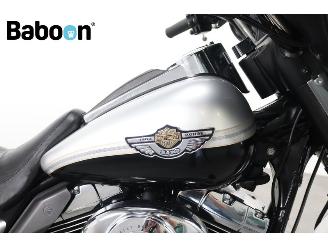 Harley-Davidson  FLHTCUI Ultra Glide Classic 100Th Anniversary picture 11