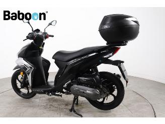 Kymco  MIcare 125 picture 4