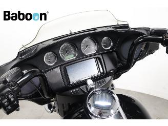 Harley-Davidson  FLHX 107 Street Glide picture 9