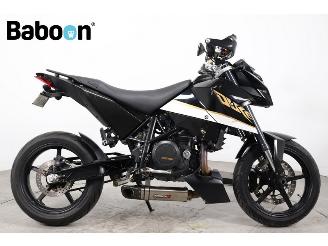 dañado motos KTM 690 Duke  2011/7