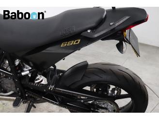 KTM 690 Duke  picture 18