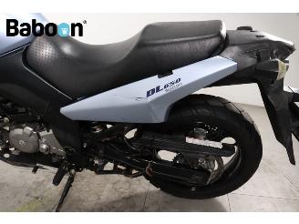 Suzuki DL 650 V-Strom picture 25