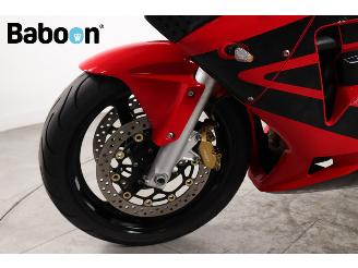 Honda CBR 600 RR picture 16