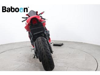 Honda  CBR 650 R picture 3