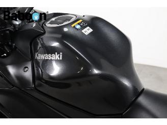 Kawasaki Ninja 650  picture 11