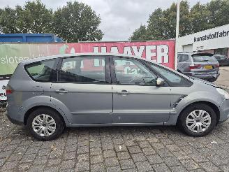 Ford S-Max 2.0 trend picture 2