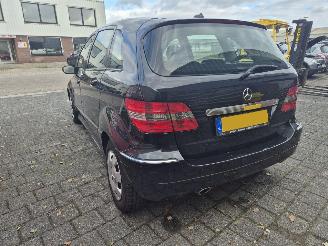 Mercedes B-klasse 150 business class picture 4