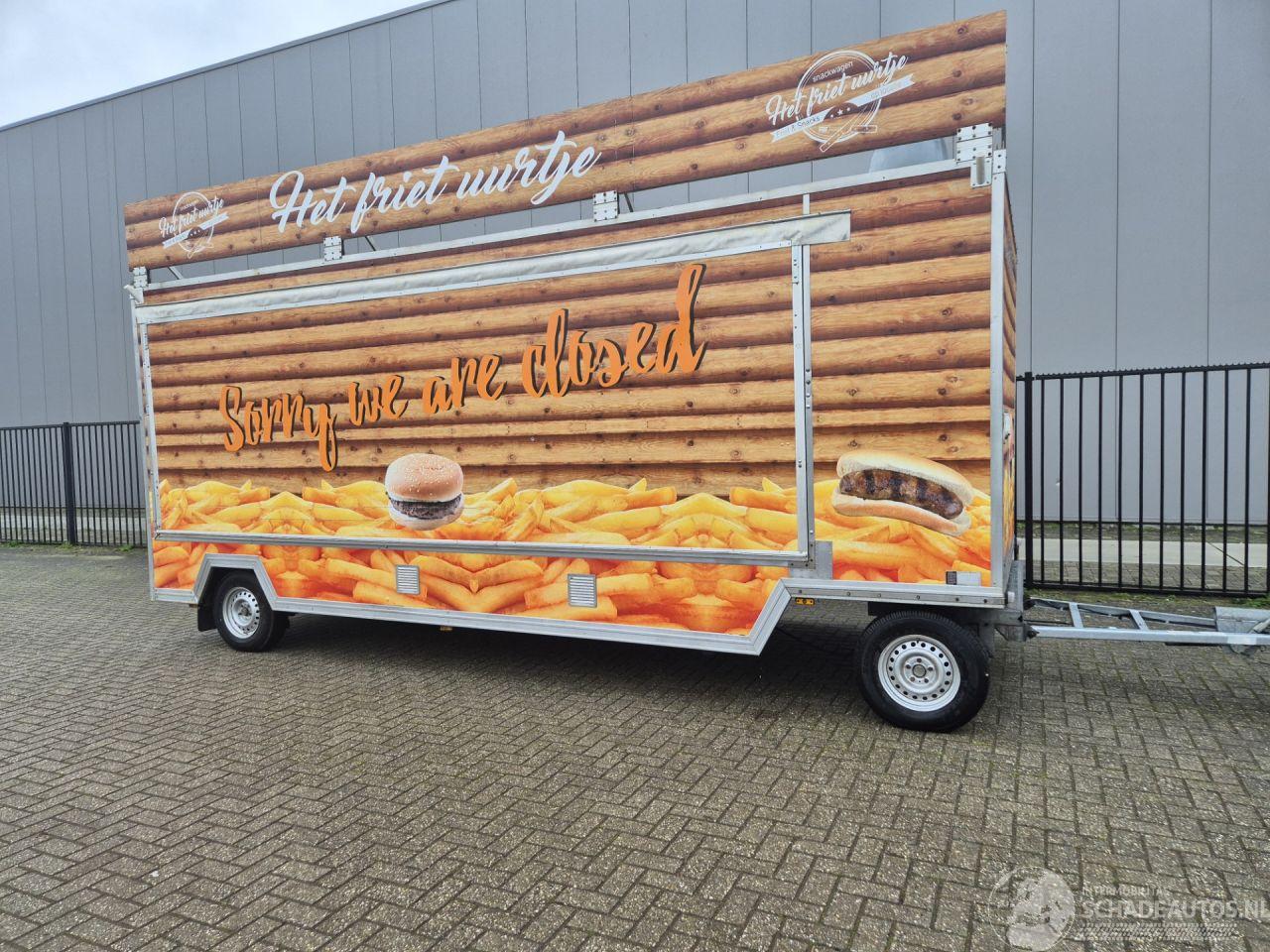 -  titan jelsum verkoopwagen snackwagen