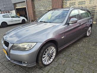 BMW 3-serie 318 i touring picture 8